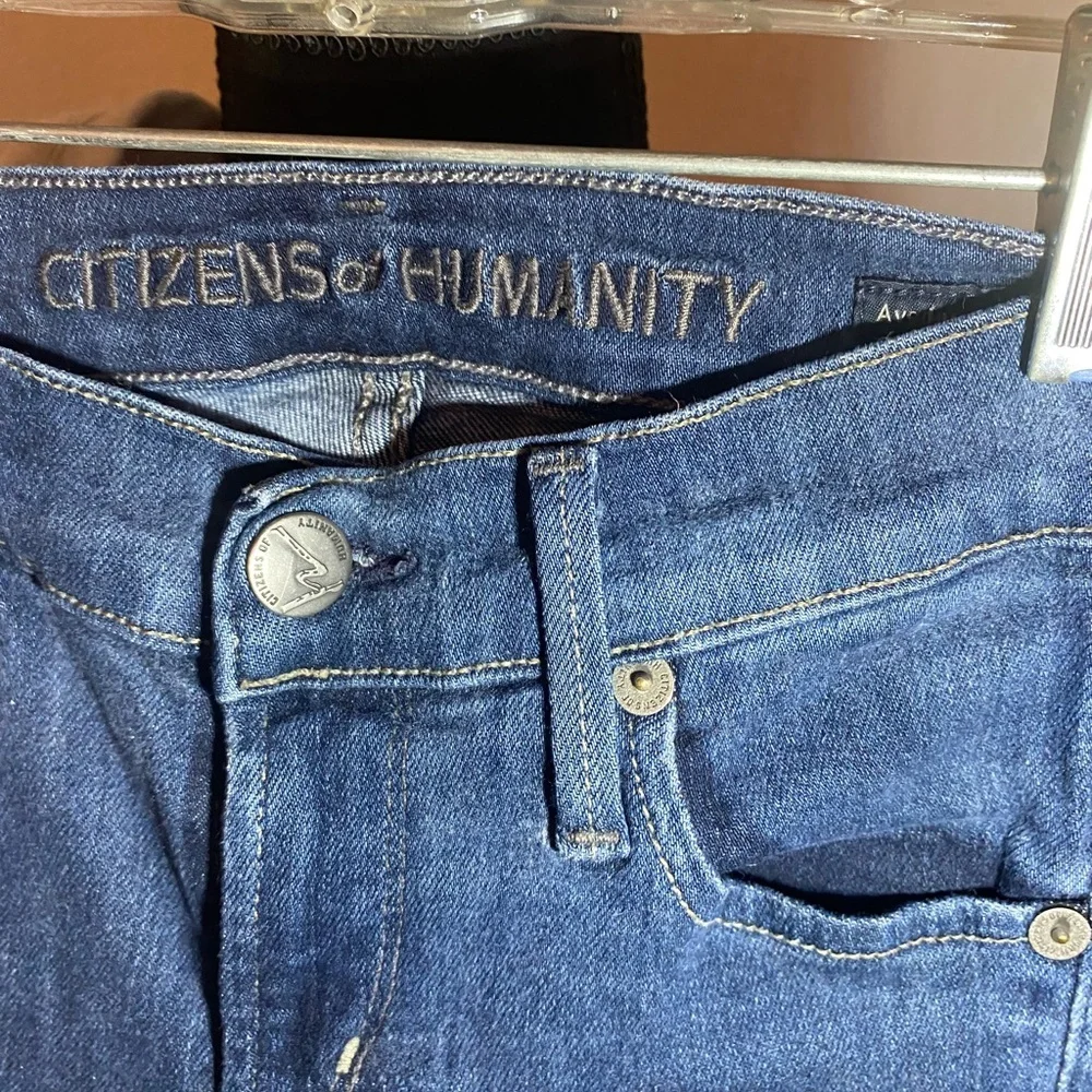Citizens of Humanity stretchy‎ skinny jeans waist is 25